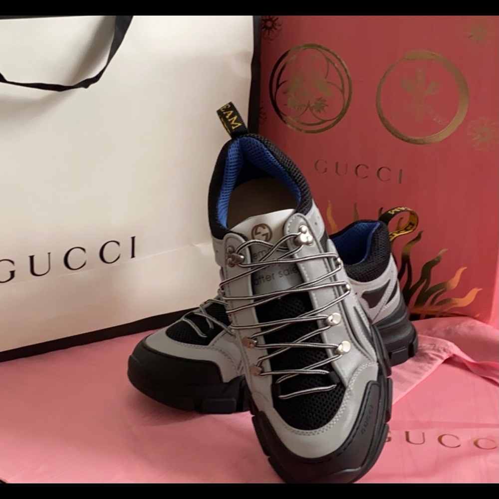 Gucci Men’s Flash Trek